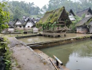 Kampung Naga Indonesia Case Study Customary Tenure Recognition Indigenous & Community Land Rights Community Land RIghts Tenure Security Forest Tenure Land Facility